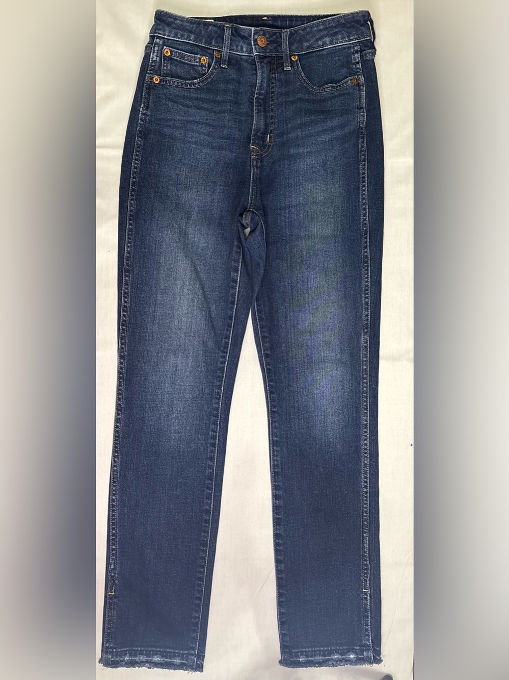 GAP Women's Vintage Slim Sky High Dark Blue Wash